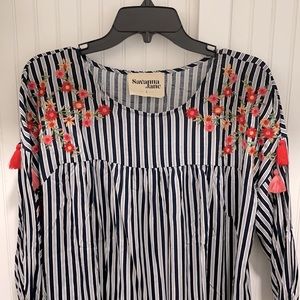 Savannah Jane size Large navy & white stripe embroidered top. 3/4 sleeves